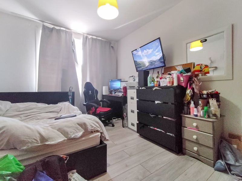 Photo 13- click for photo gallery